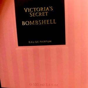 Victoria Secrets - Bombshell perfume